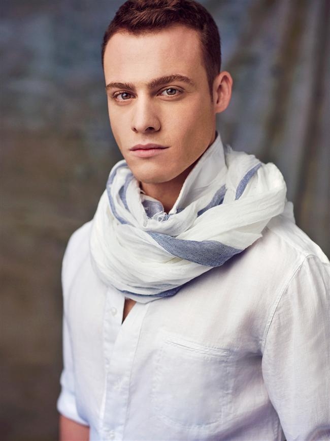 Kerem Bursin Hayranlığı İçin Sebepler 2