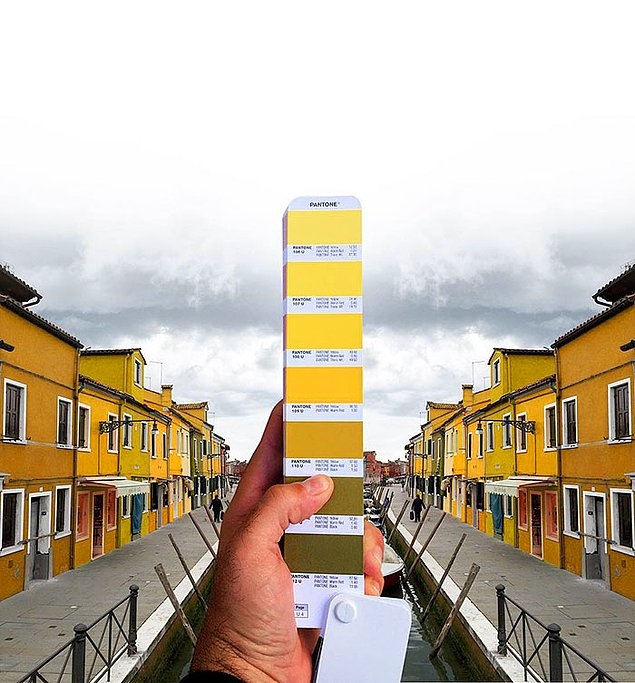 Andrea Antoni’dan Pantone Kartelası 30