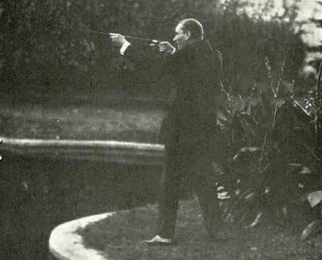Mustafa Kemal Atatürk'ün İlk Defa Göreceğiniz Albümü 10