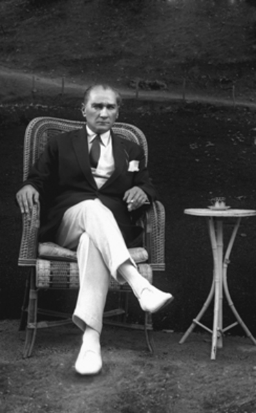 Mustafa Kemal Atatürk'ün İlk Defa Göreceğiniz Albümü 25