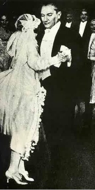 Mustafa Kemal Atatürk'ün İlk Defa Göreceğiniz Albümü 9