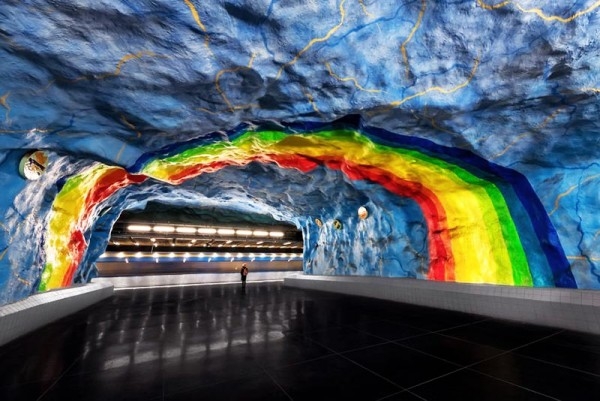 Dünyanın En İlginç Metro İstasyonları 14