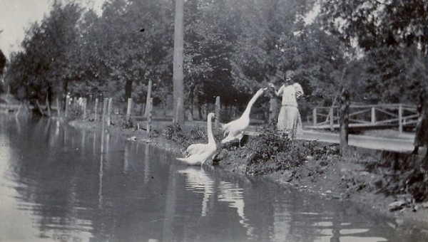 Hayvanlarının Sahipleriyle Çekilmiş Nostaljik Fotoğrafları 15