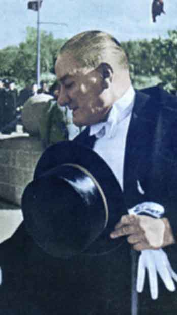 Renklendirilmiş Atatürk Fotoğrafları Çok Özel Resimler 38