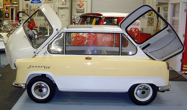 Geçmişten Bugüne En Kötü Otomobiller 14