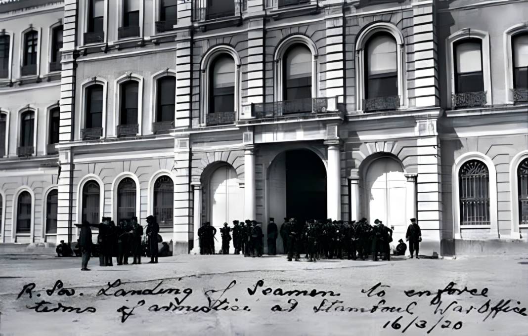 İstanbul'un İşgal Yılları | Resimler ve Olay Örgüleri 18