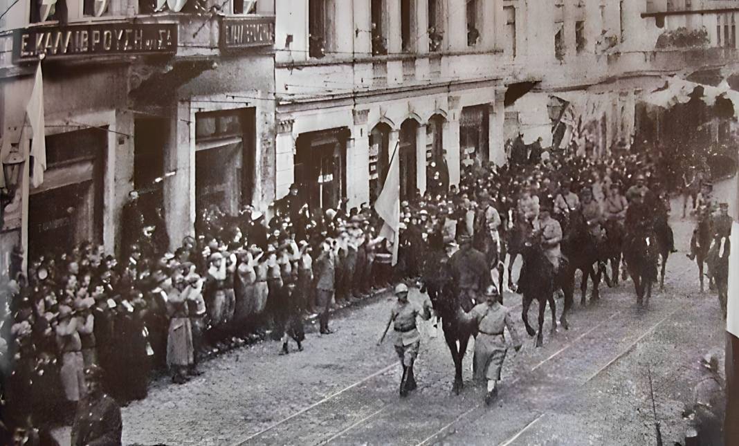 İstanbul'un İşgal Yılları | Resimler ve Olay Örgüleri 10