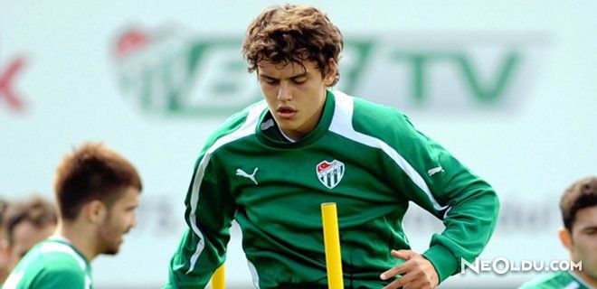 Enes Ünal Kimdir