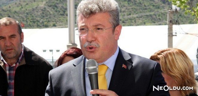 Muhammed Emin Akbaşoğlu Kimdir