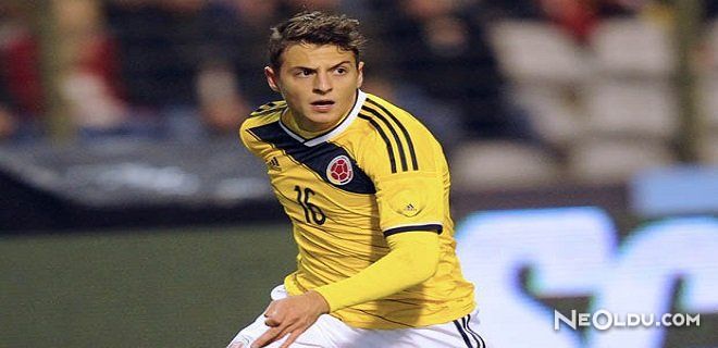 Santiago Arias Kimdir