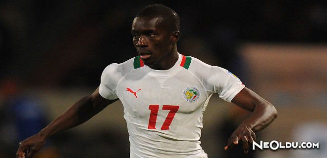 Idrissa Gueye Kimdir