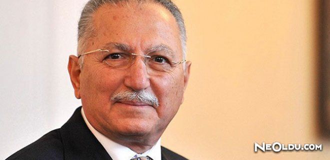 Ekmeleddin İhsanoğlu Kimdir