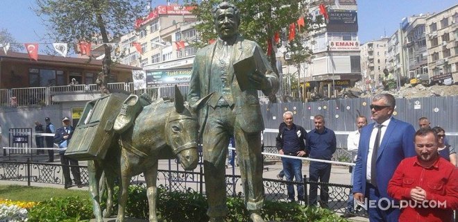 ‘Eşekli Kütüphaneci’ Heykeli Kartal’da