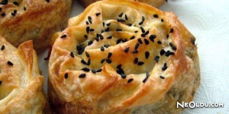 Patlıcanlı Börek Tarifi