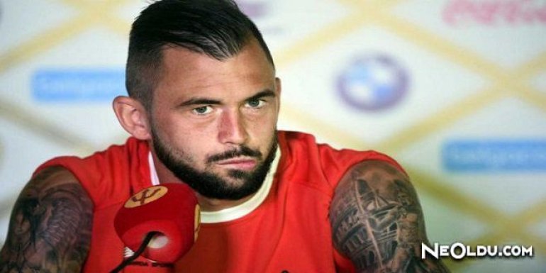 Steven Defour Kimdir