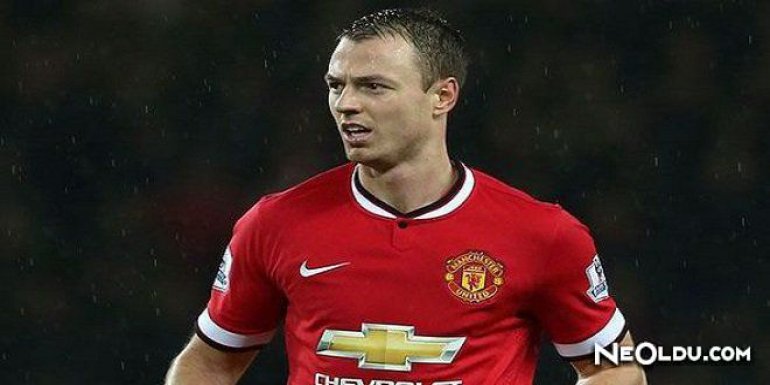 Jonny Evans Kimdir