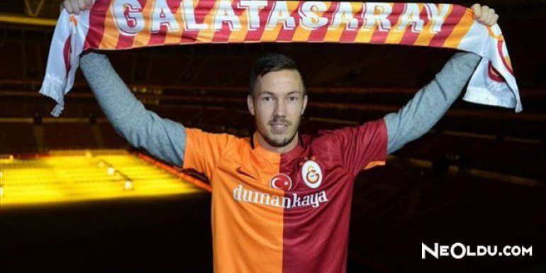 Martin Linnes Kimdir