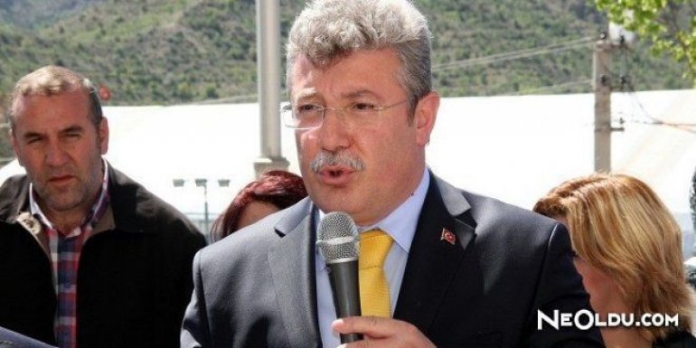 Muhammet Emin Akbaşoğlu Kimdir