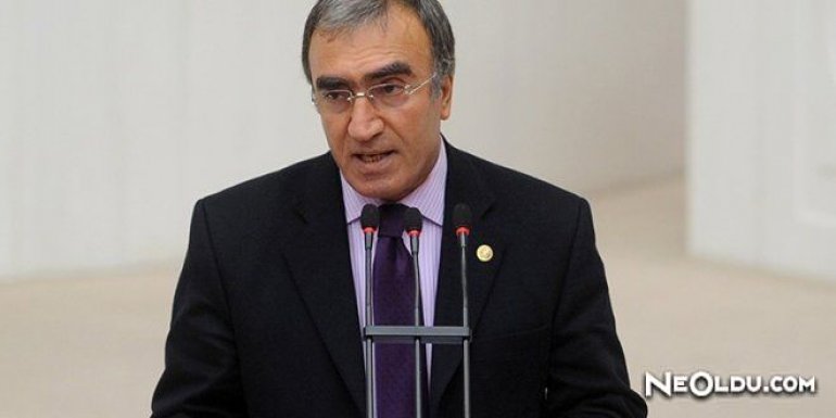 Oktay Öztürk Kimdir