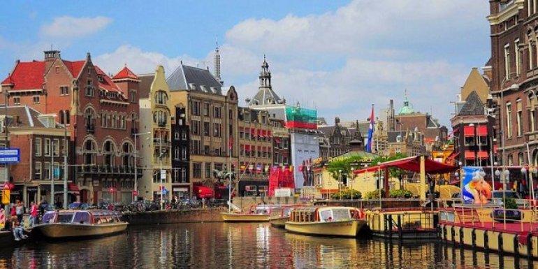 Amsterdam Gezilecek Yerler