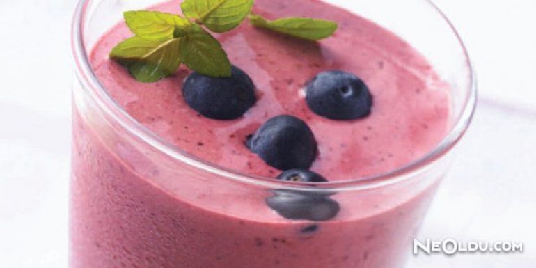 Yaban Mersinli Smoothie Tarifi