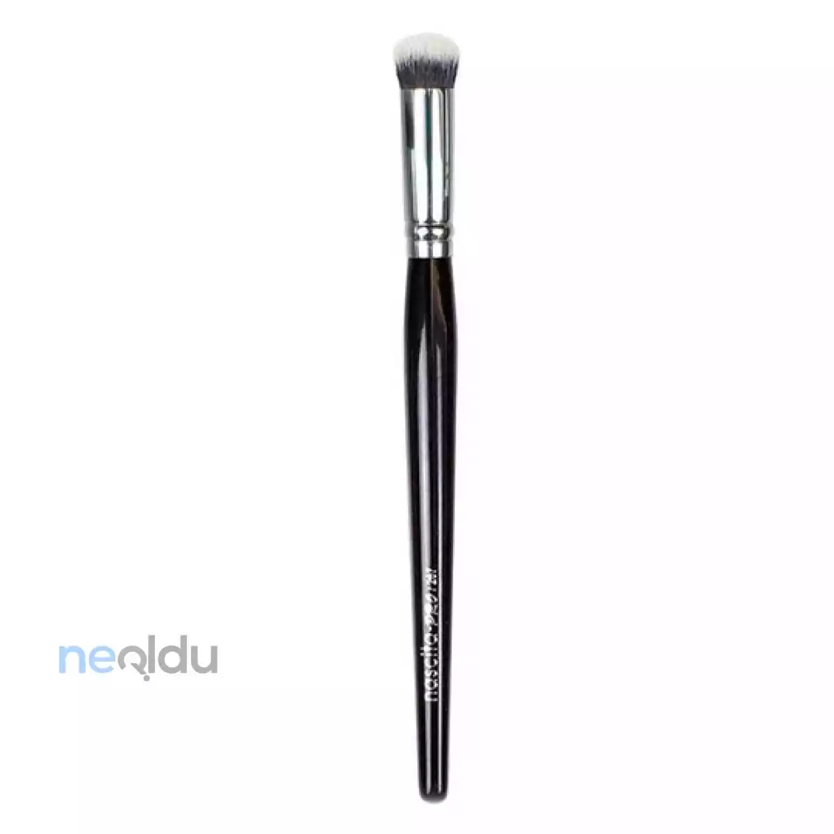 Nascita Pro Round Concelear Brush