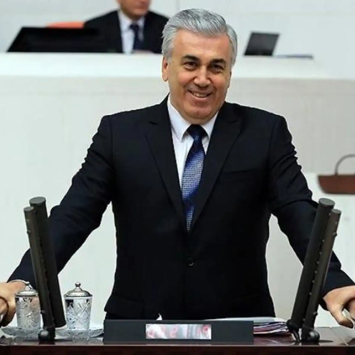 Mehmet Günal Kimdir?