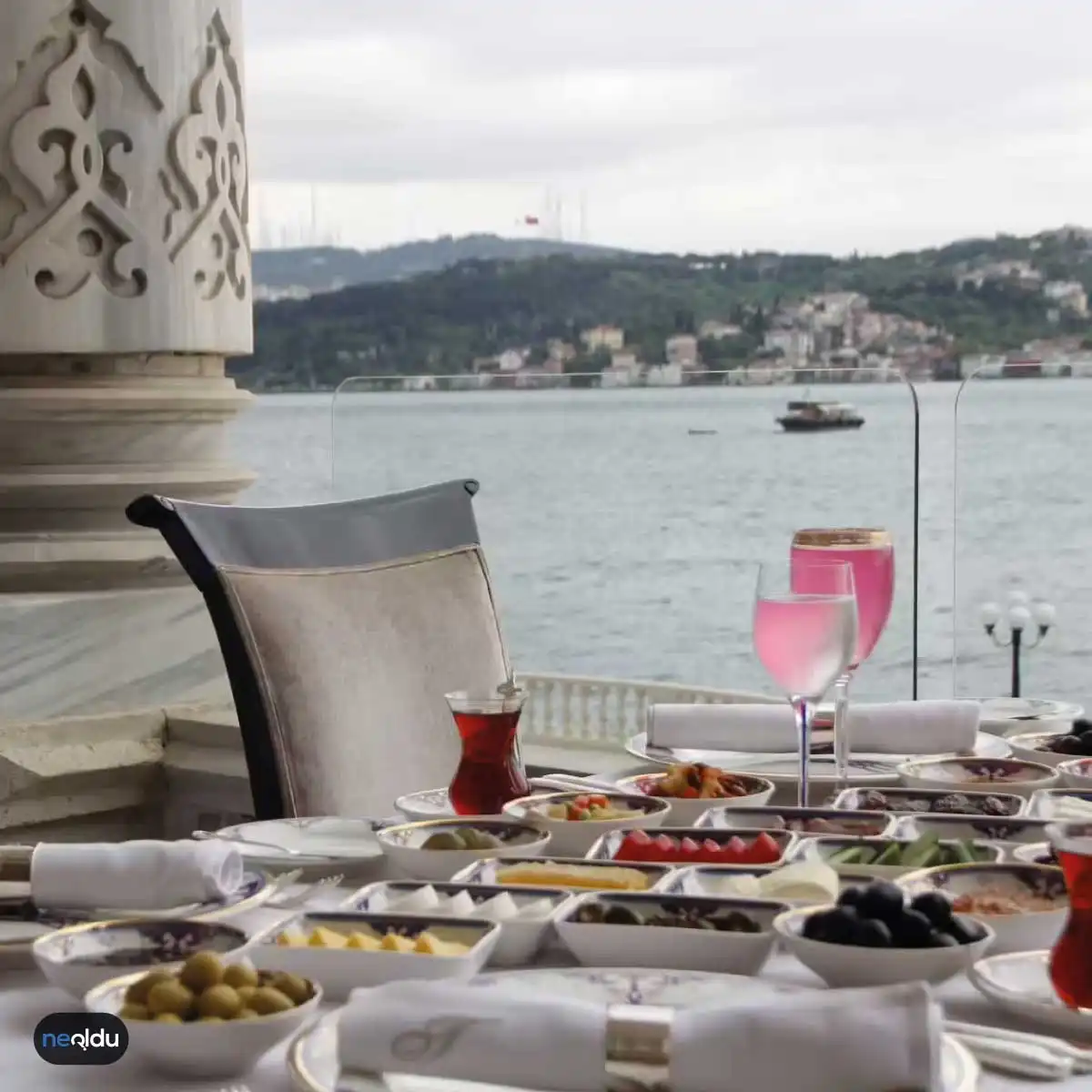 İstanbul'un Manzaraya Sahip En İyi Restoranları