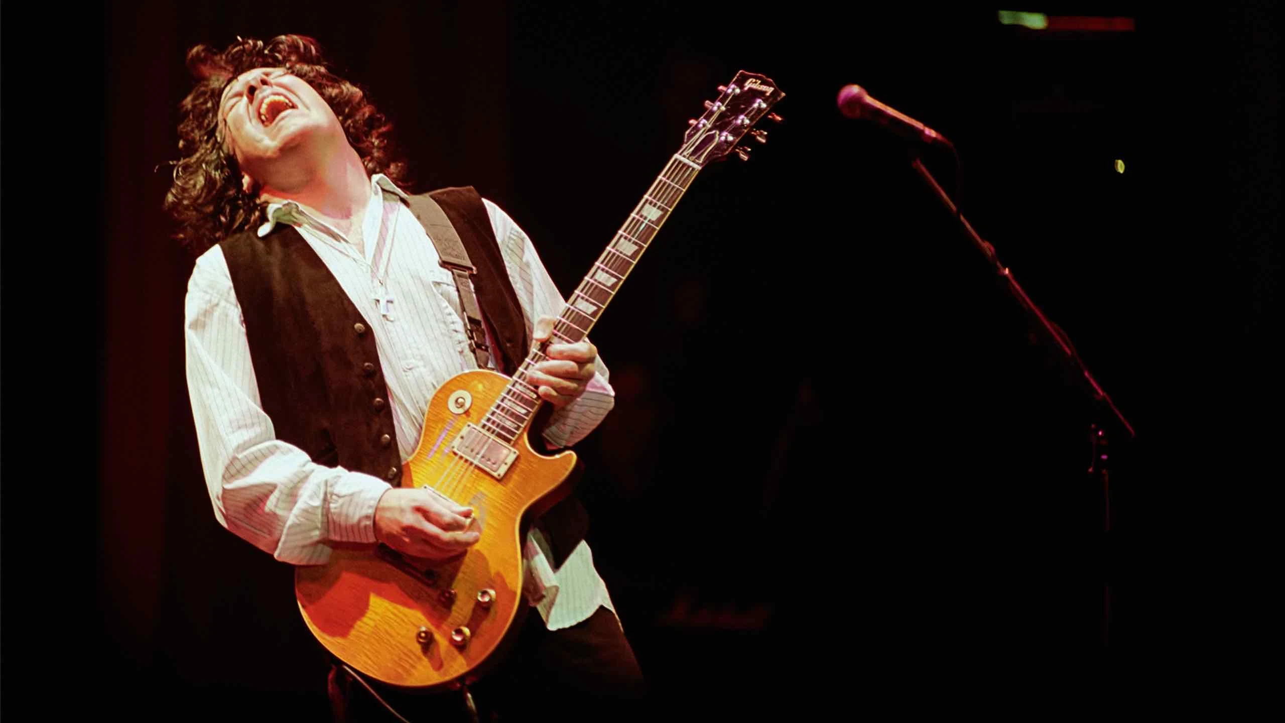En İyi Rock Gitaristleri