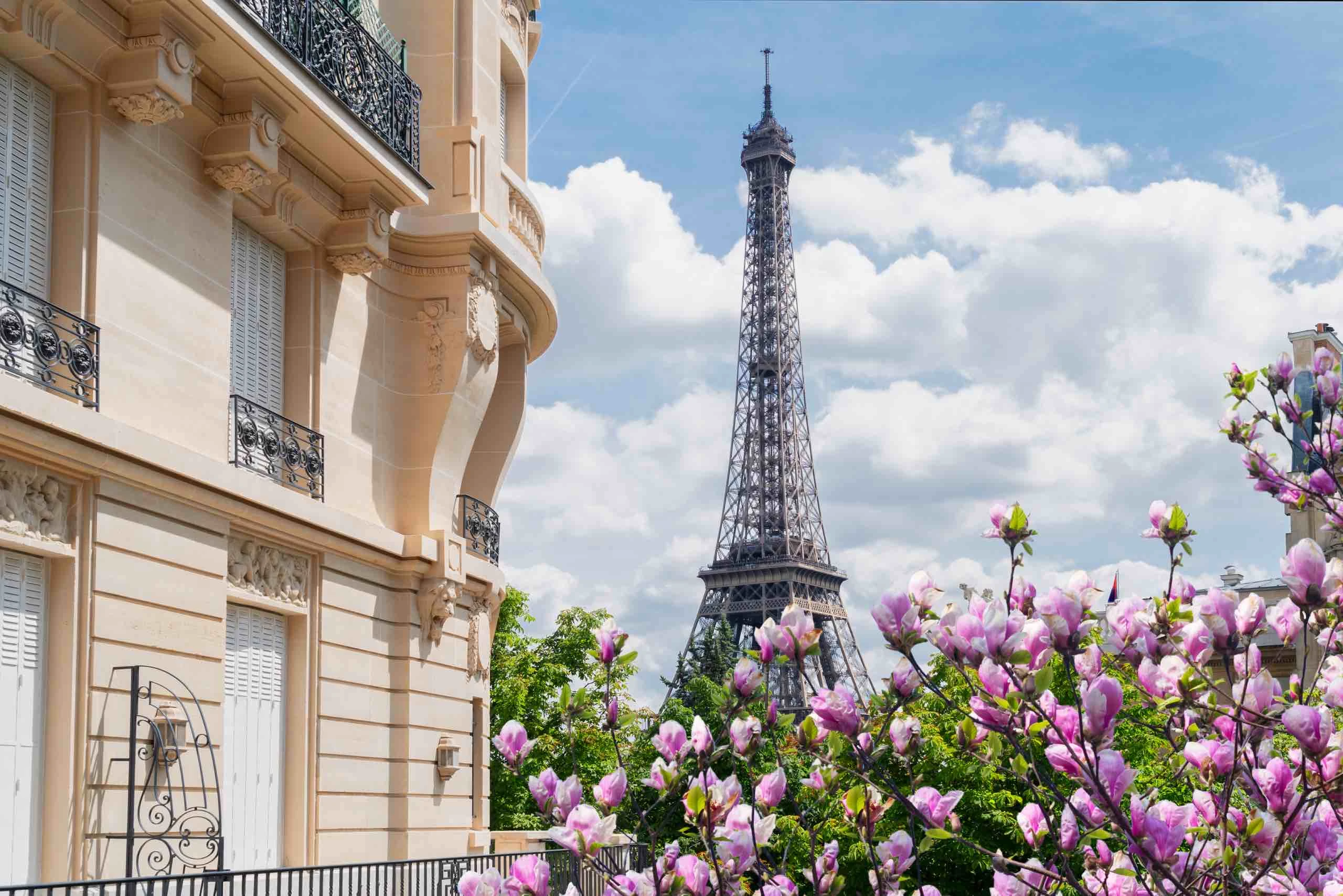 Paris'te Nerede Kalınır? Lüks Otellerden Ucuz Konaklama Seçeneklerine