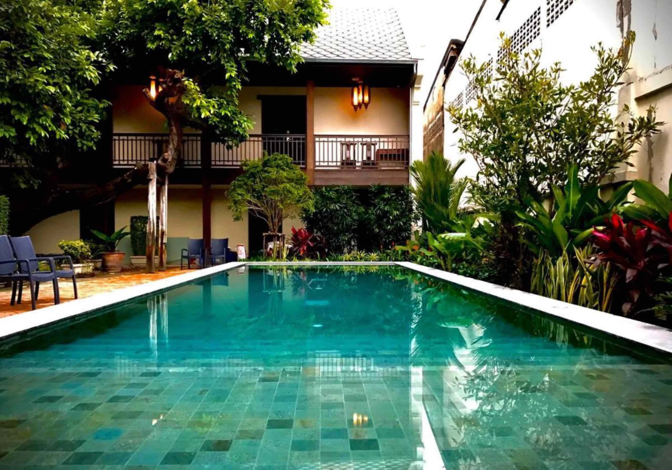 villa-bangkok-hotel.webp