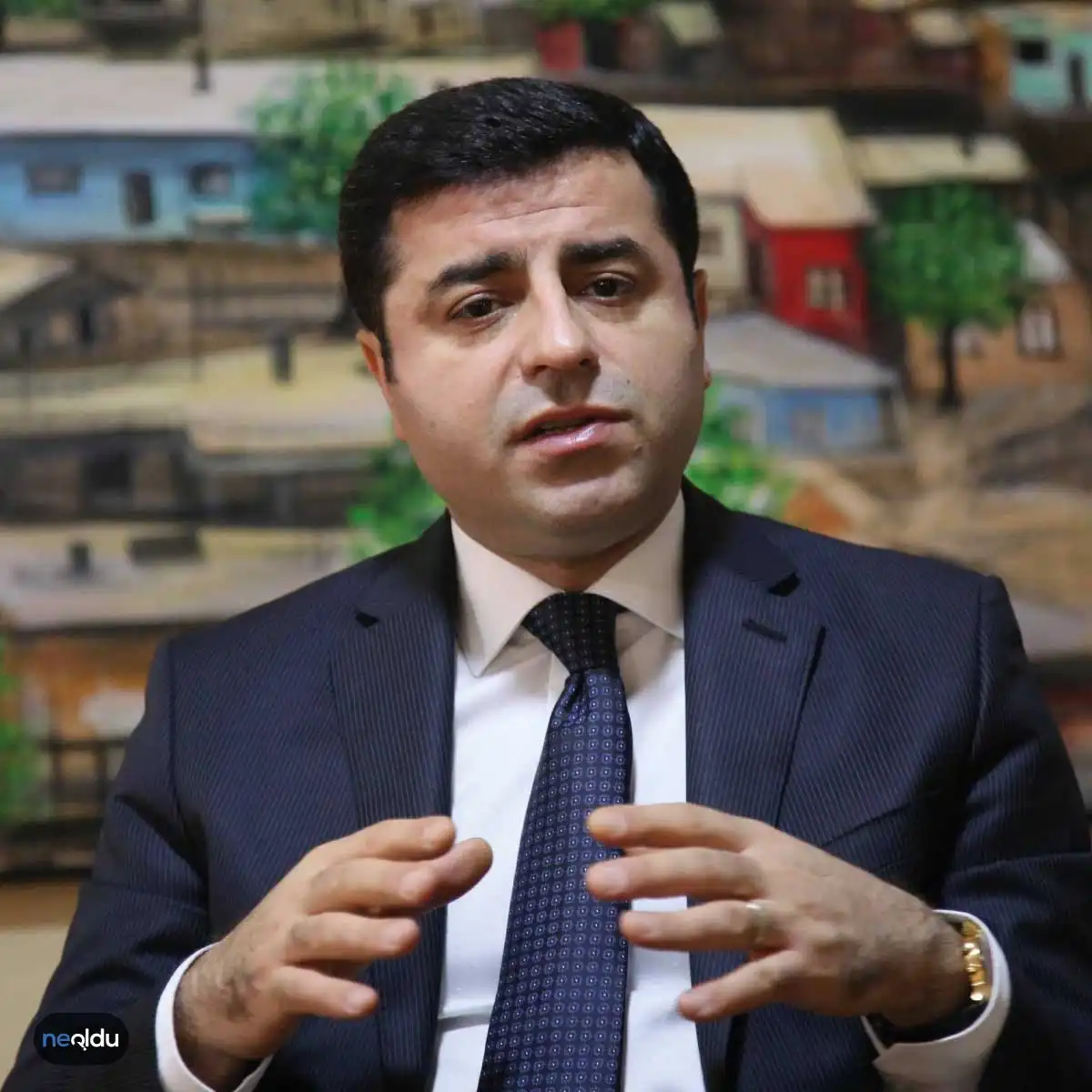 Selahattin Demirtaş Kimdir?