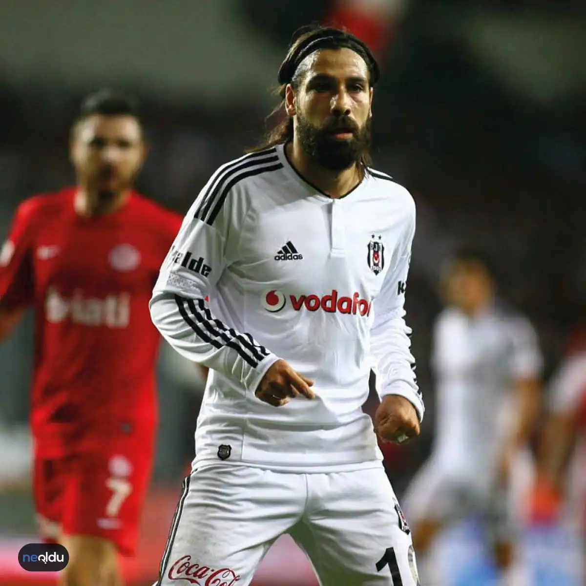 Olcay Şahan Kimdir?