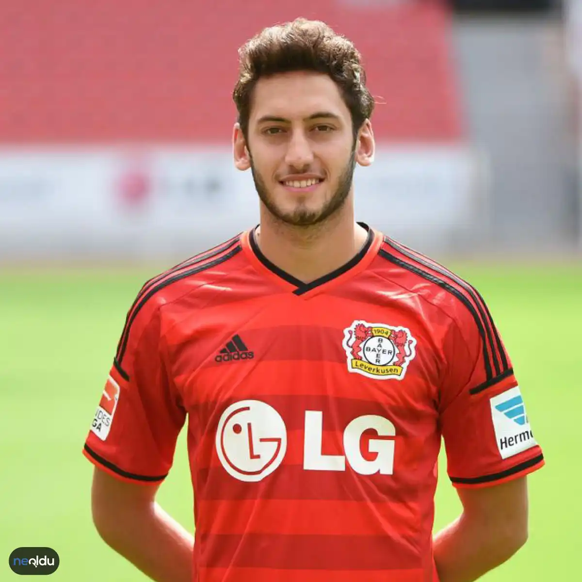 Hakan Çalhanoğlu Kimdir?