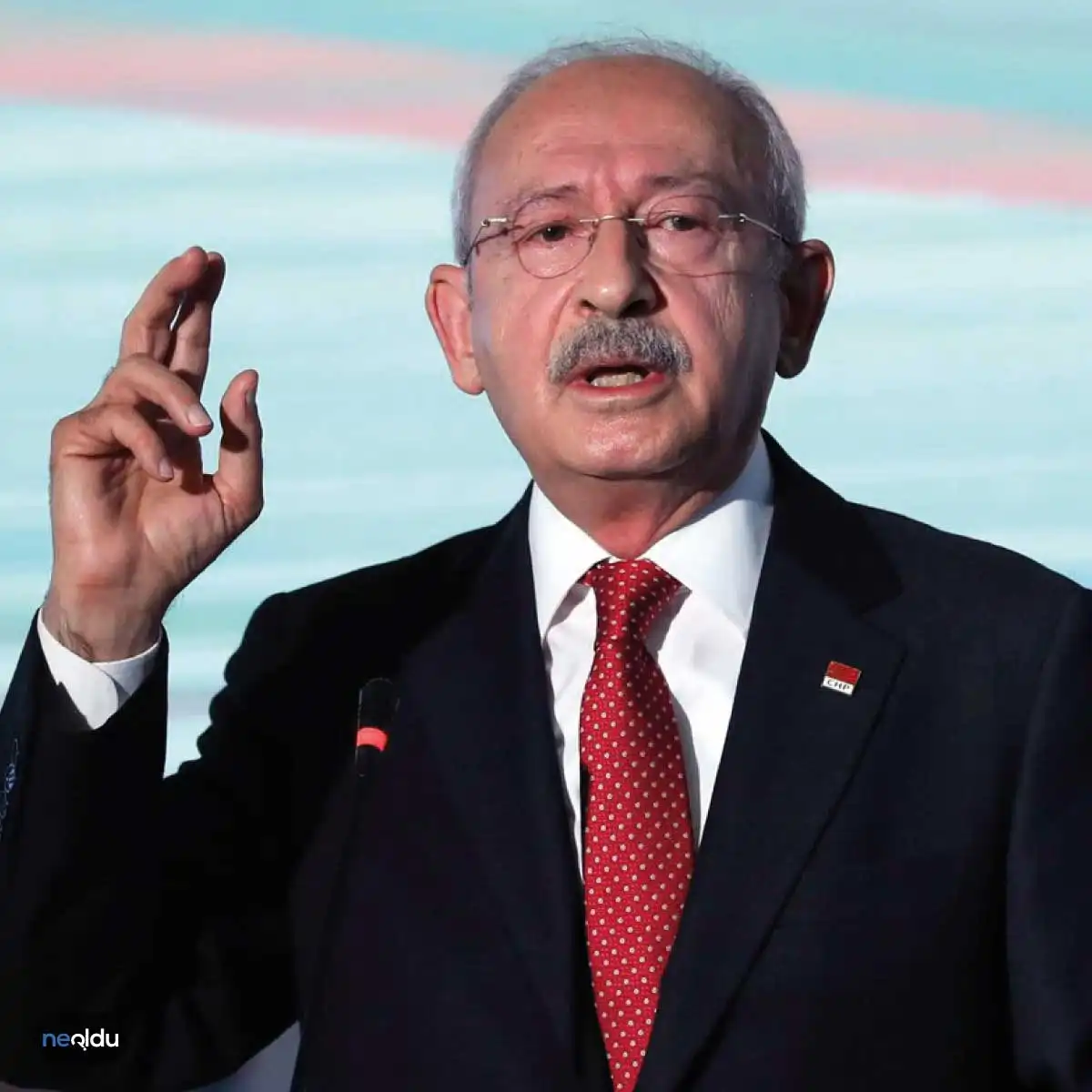 Kemal Kılıçdaroğlu Kimdir?