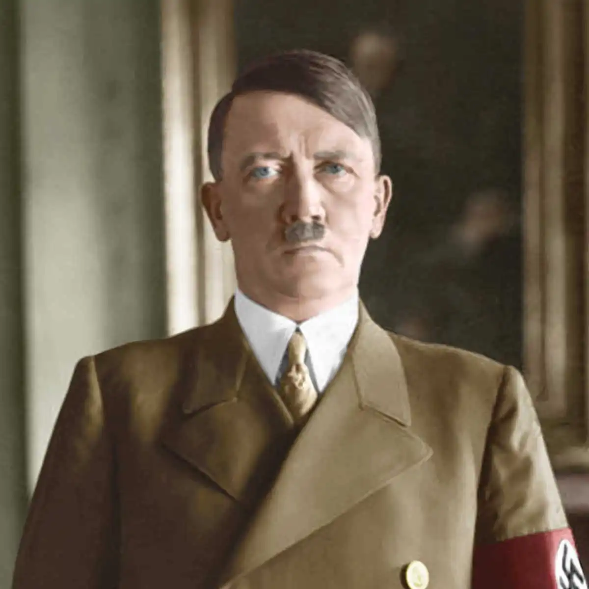 Adolf Hitler Hakkında Bilgi