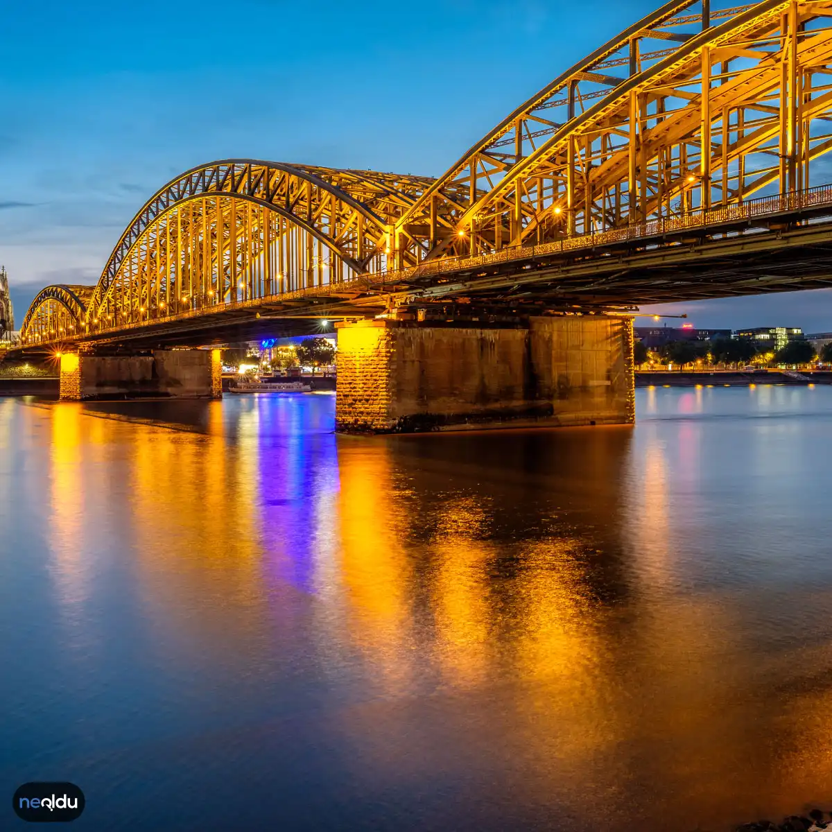 Köln'de Gezilecek Yerler