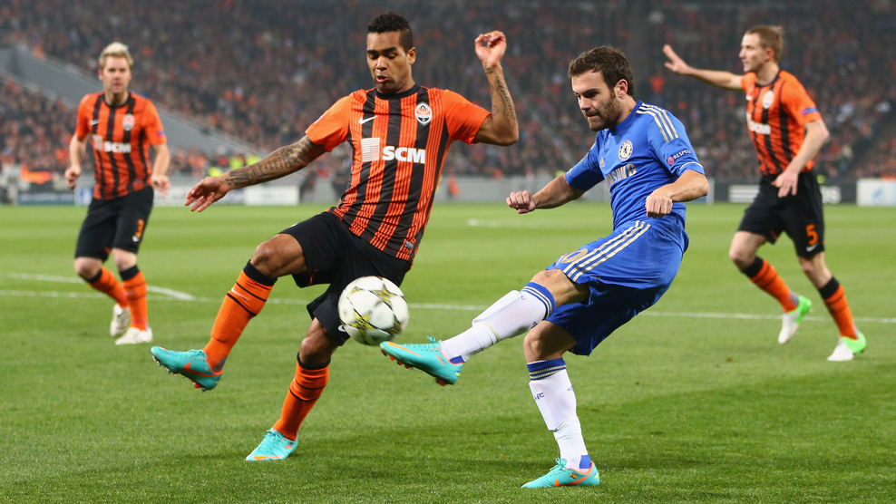 alex teixeira shaktar donetsk chelsea