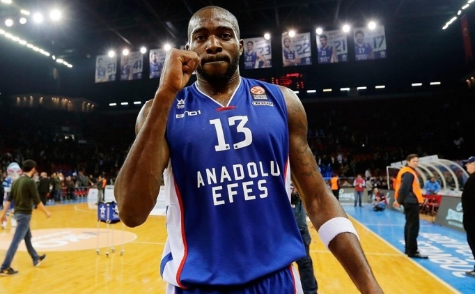 alex tyus anadolu efes