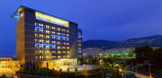 aloft-bursa-hotel.jpg