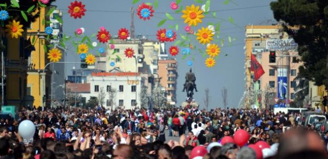 arnavutluk-festivalleri-ve-zamanlari.jpg