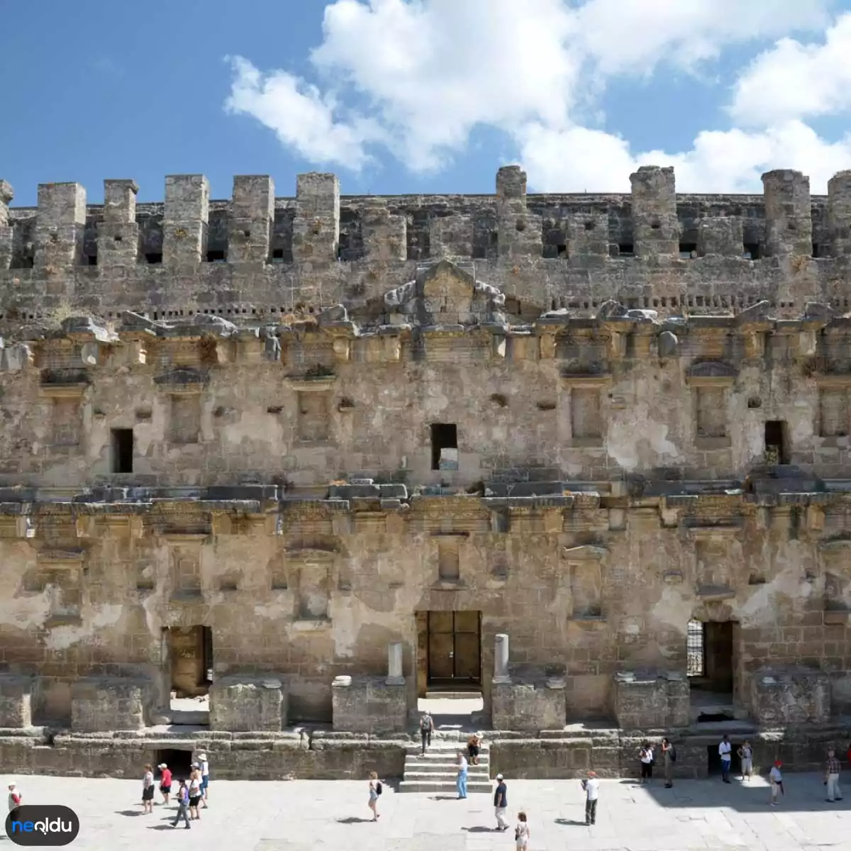 Aspendos Tiyatrosu