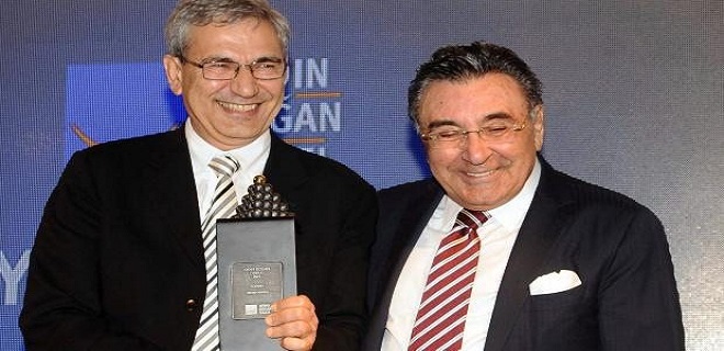 aydın doğan orhan pamuk