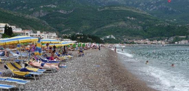 becici-beach.jpg