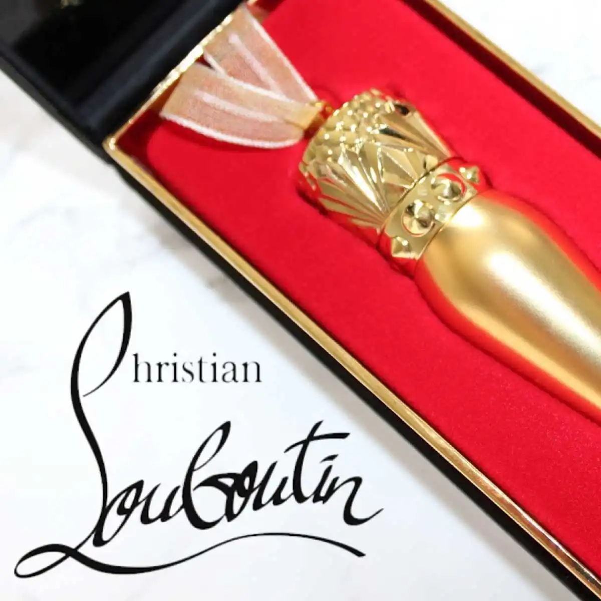 Christian Louboutin Ruj