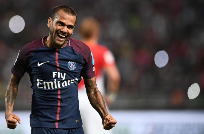 dani alves paris saint germain