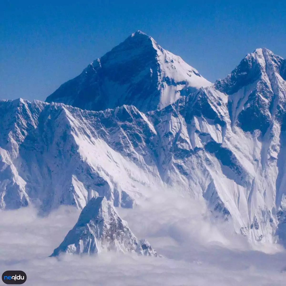 Everest Dağı Hakkında Bilgiler