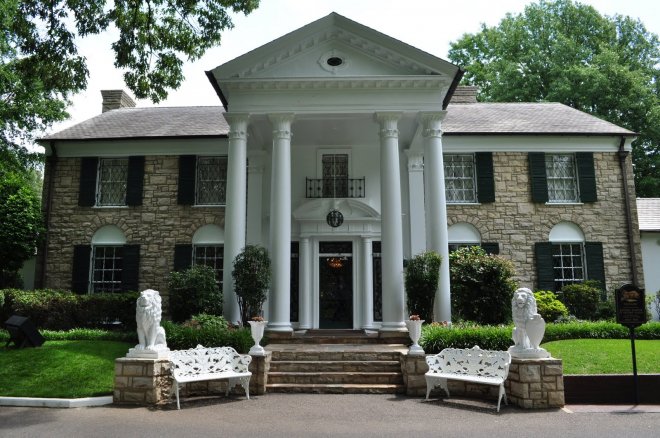 graceland,-tennessee.jpg