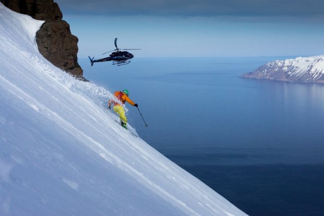 heliski.jpg