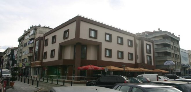 hotel-almina-park.jpg